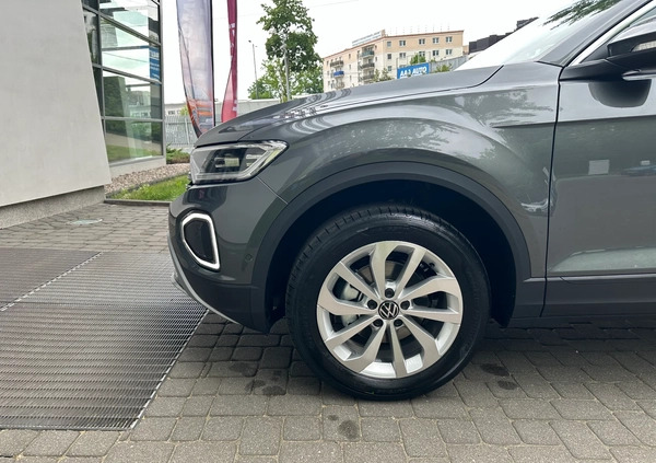 Volkswagen T-Roc cena 139570 przebieg: 10, rok produkcji 2024 z Gdańsk małe 407